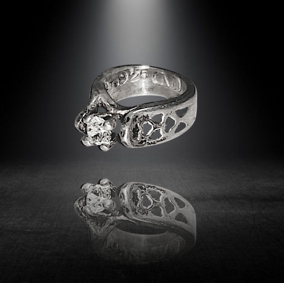 .Milor ~ Tiny Sterling Silver Ring Charm Pendant with CZ - Picture 1 of 6